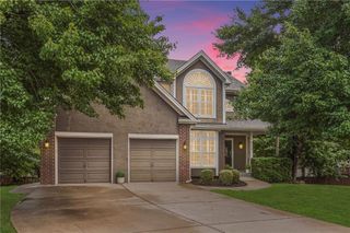 9119 N Camden Avenue, Kansas City, MO 64154