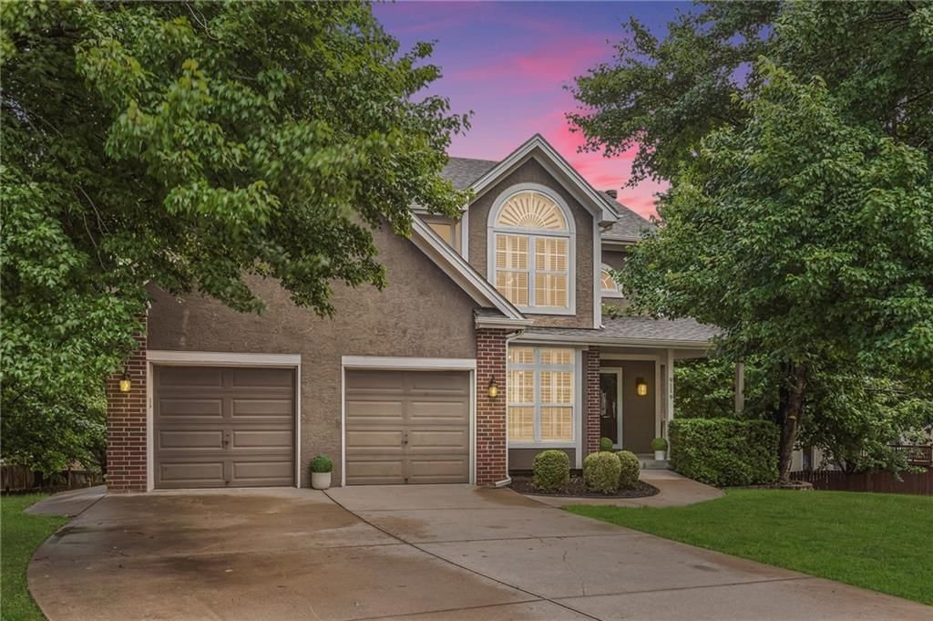 9119 N Camden Avenue, Kansas City, MO 64154