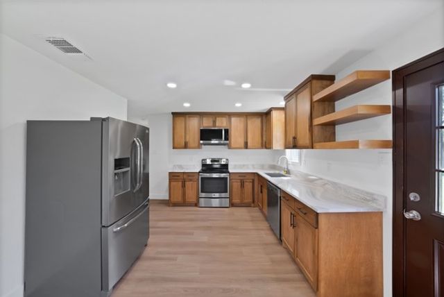 3005 Maple Avenue, Greenville, TX 75402