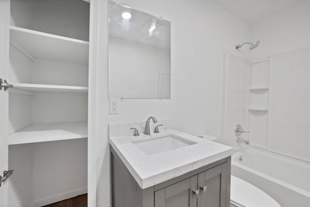 3005 Maple Avenue, Greenville, TX 75402