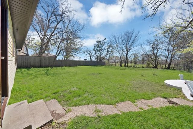 3005 Maple Avenue, Greenville, TX 75402