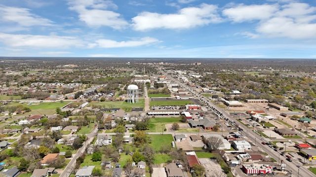 3005 Maple Avenue, Greenville, TX 75402