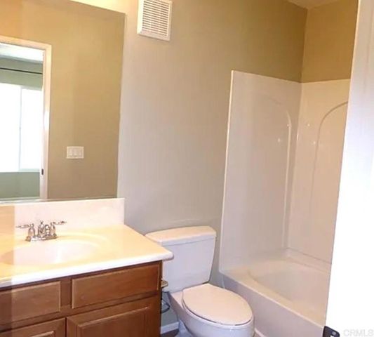 472 Almond Road, San Marcos, CA 92078