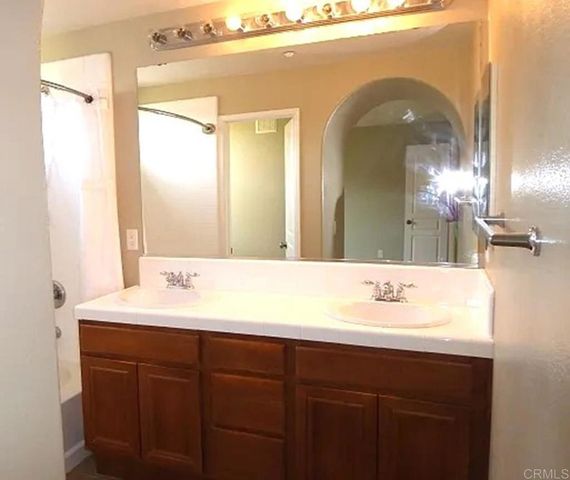472 Almond Road, San Marcos, CA 92078