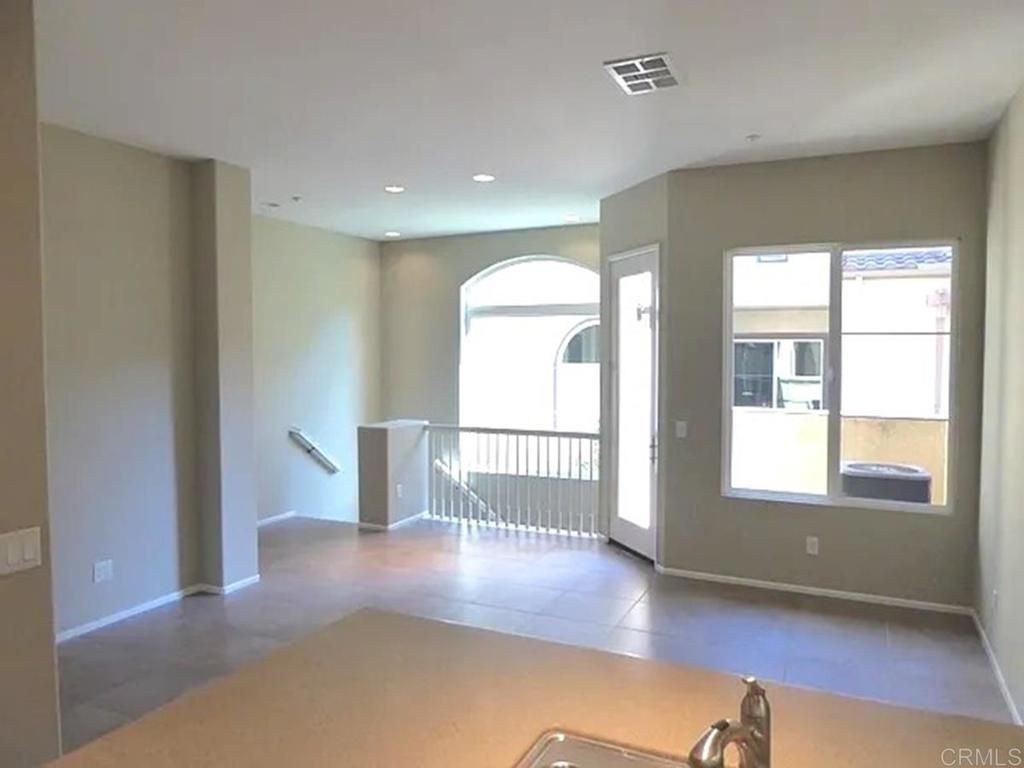 472 Almond Road, San Marcos, CA 92078