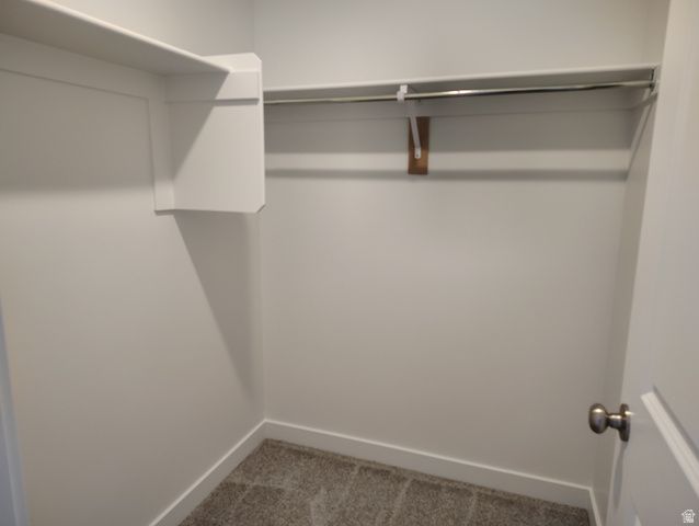 2042 N ESSIE DR, Tooele, UT 84074