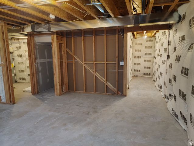 2042 N ESSIE DR, Tooele, UT 84074