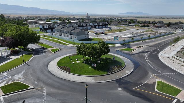 2042 N ESSIE DR, Tooele, UT 84074