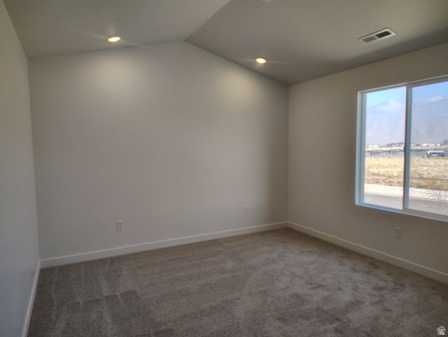 2042 N ESSIE DR, Tooele, UT 84074