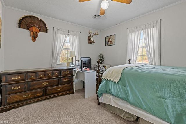 31099 Country Club RD, Franklin, VA 23851