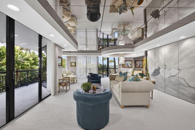 3140 S Ocean Boulevard 101 S, Palm Beach, FL 33480
