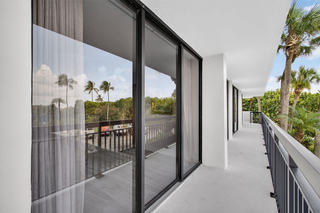 3140 S Ocean Boulevard 101 S, Palm Beach, FL 33480