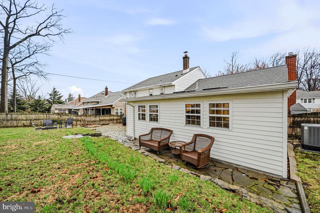 1112 FAUN RD, Wilmington, DE 19803