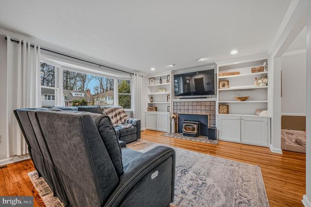 1112 FAUN RD, Wilmington, DE 19803