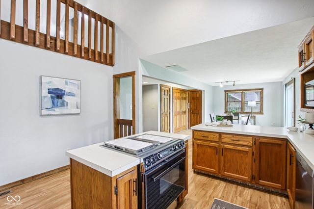 1323 Thistlewood Court, Carmel, IN 46032