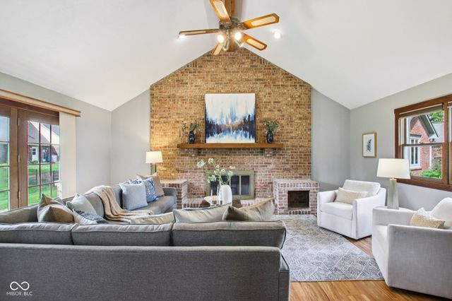 1323 Thistlewood Court, Carmel, IN 46032