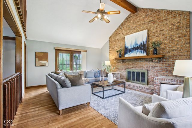 1323 Thistlewood Court, Carmel, IN 46032