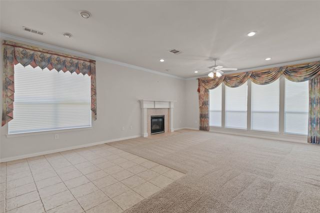 1709 Villa Court, Corinth, TX 76210