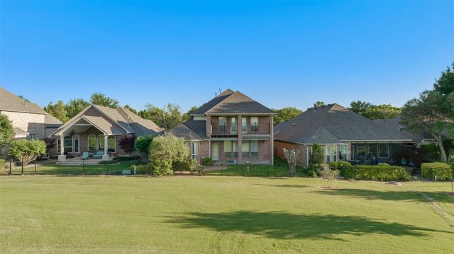 1709 Villa Court, Corinth, TX 76210