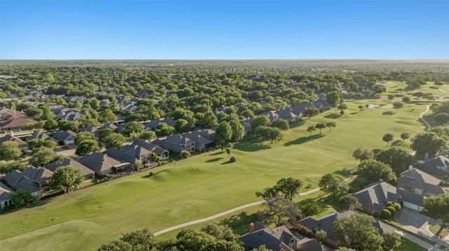 1709 Villa Court, Corinth, TX 76210