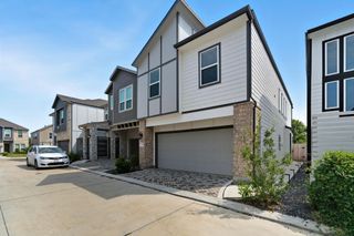 3009 Skyrock Drive, Houston, TX 77063