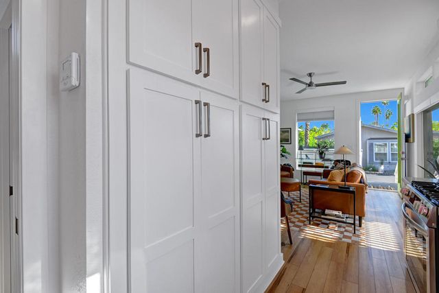 311 Kona Lane, Palm Springs, CA 92264