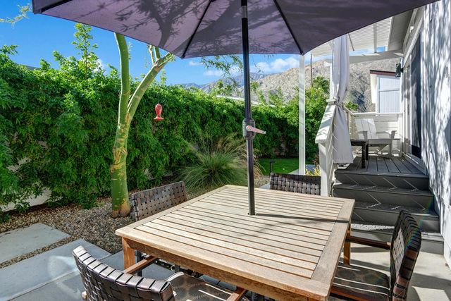 311 Kona Lane, Palm Springs, CA 92264