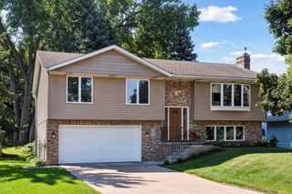 158 Southwind Lane, West Saint Paul, MN 55118