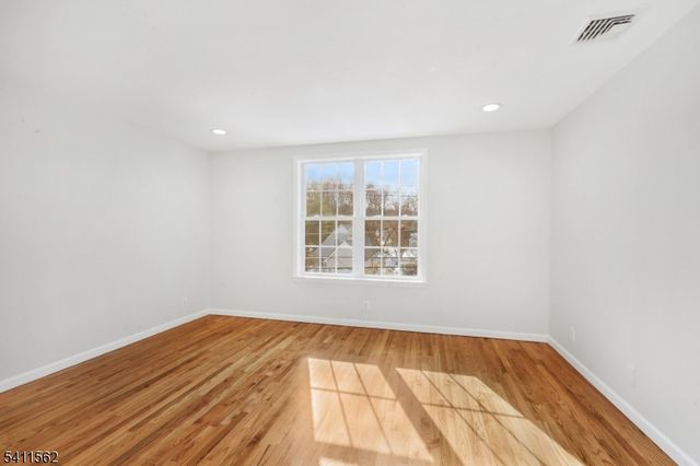 24 Van Pelt Pl C, Little Falls Twp., NJ 07424