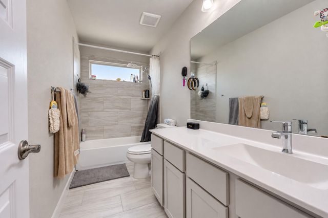 1665 Daylight Lake Drive, Katy, TX 77493
