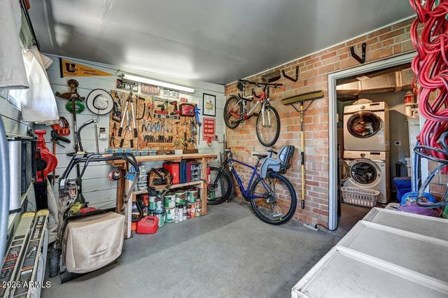 5641 N 8TH Drive, Phoenix, AZ 85013