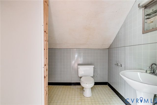 7263 Grace Ln, Mechanicsville, VA 23111