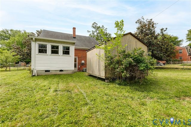 7263 Grace Ln, Mechanicsville, VA 23111