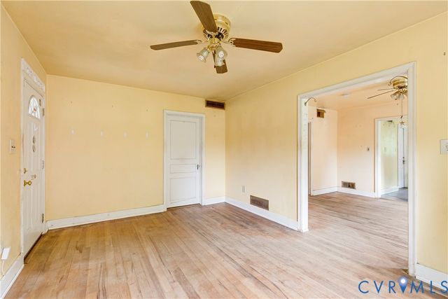 7263 Grace Ln, Mechanicsville, VA 23111