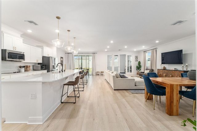 24400 NW 12TH PLACE, Newberry, FL 32669