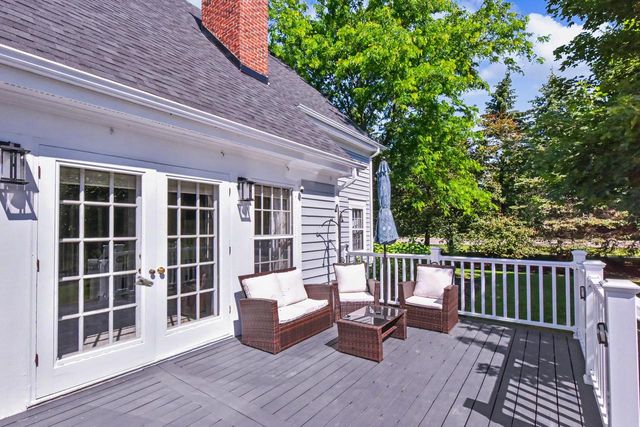 2270 Vincent DRIVE, Brookfield, WI 53045