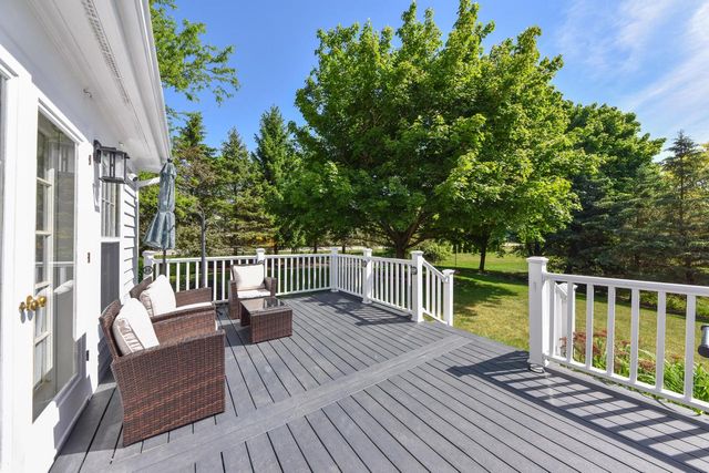 2270 Vincent DRIVE, Brookfield, WI 53045