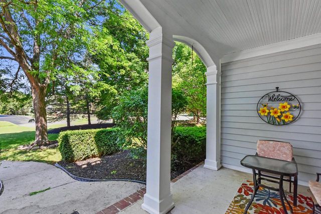 2270 Vincent DRIVE, Brookfield, WI 53045