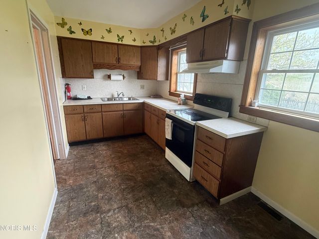 8544 Jerusalem Road, Curtice, OH 43412