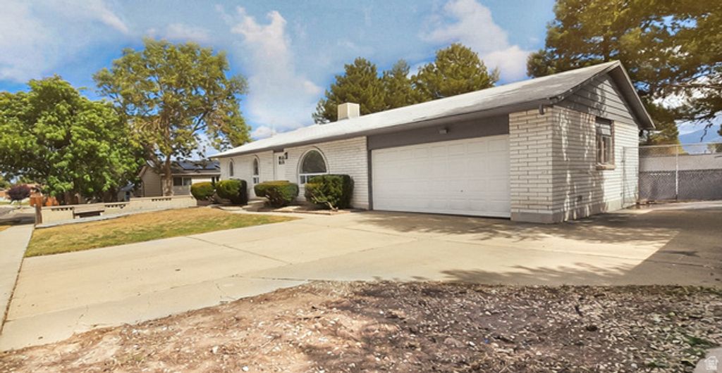 5363 S RIDGECREST DR, Taylorsville, UT 84129