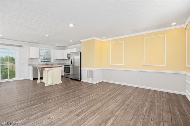 5700 Burlington Drive, Chippewa Lake, OH 44215