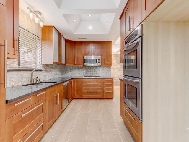 6915 Clearhaven Drive, Dallas, TX 75248