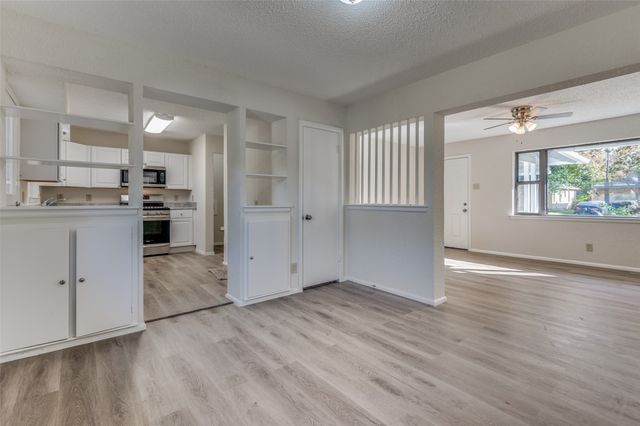 1935 Utica Drive, Dallas, TX 75217