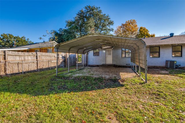 1935 Utica Drive, Dallas, TX 75217