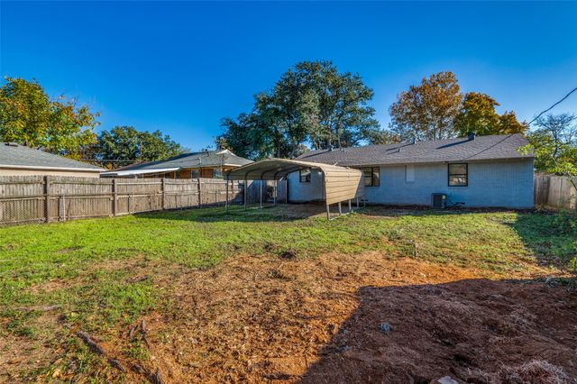 1935 Utica Drive, Dallas, TX 75217