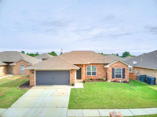 11617 SW 10th Street, Yukon, OK 73099