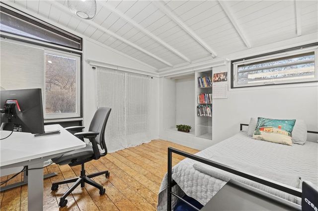 2115 W 71st Terrace, Prairie Village, KS 66208