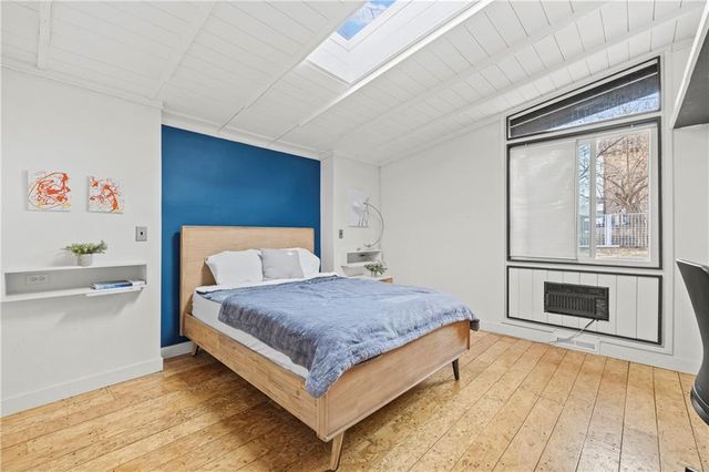 2115 W 71st Terrace, Prairie Village, KS 66208