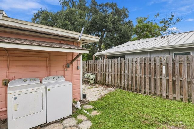 304 MOUNT PLEASANT ROAD, Nokomis, FL 34275