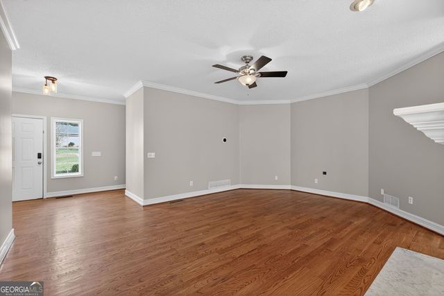 8993 Dornoch Circle, Winston, GA 30187